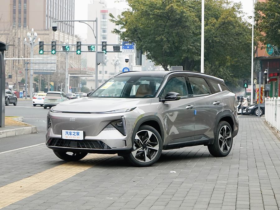 Фото 1 - Geely Galaxy L7