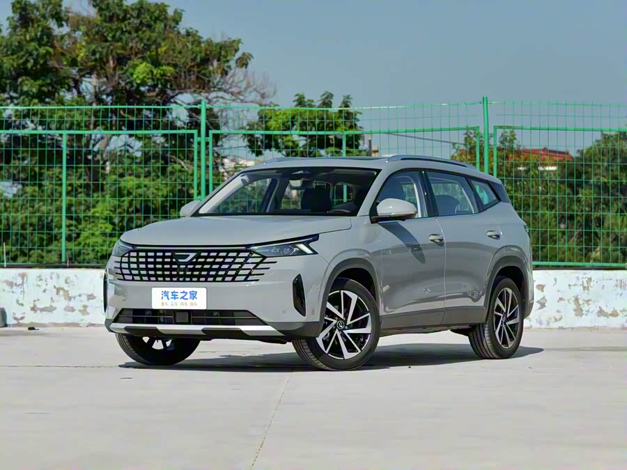 Фото 1 - Jetta VS8