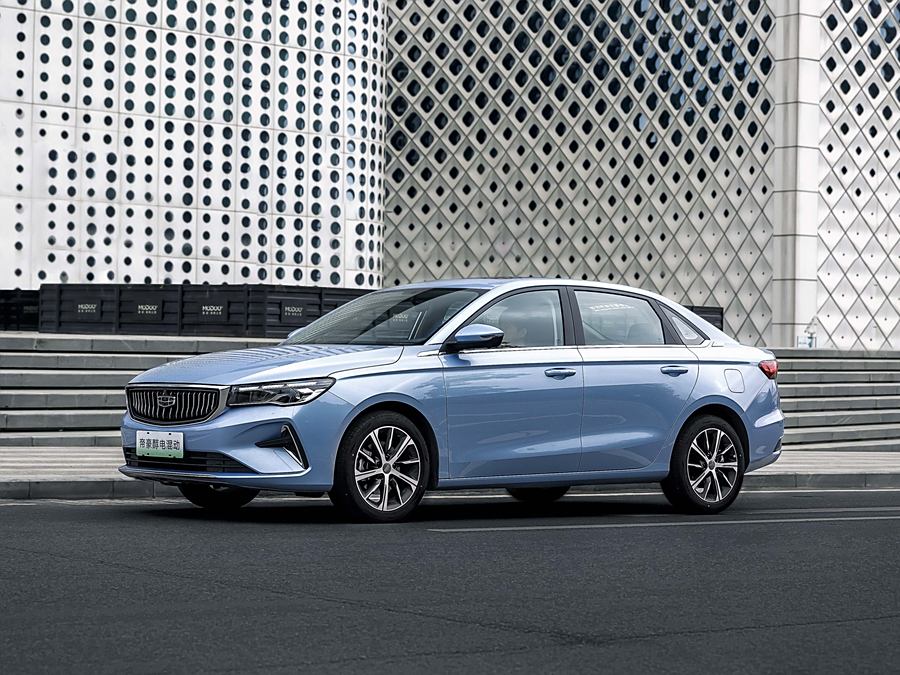 Фото 1 - Geely Emgrand