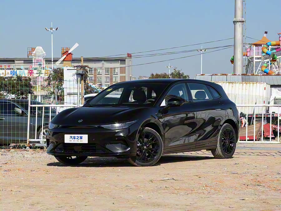 Фото 1 - Leapmotor Lafa5