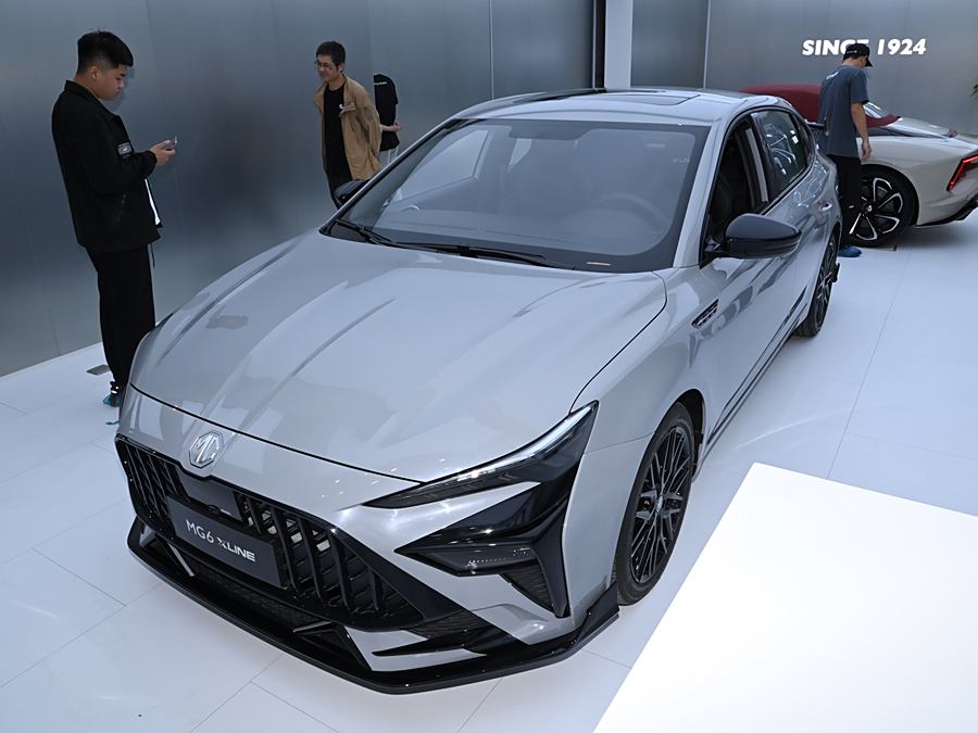 Фото 1 - MG Motor 6