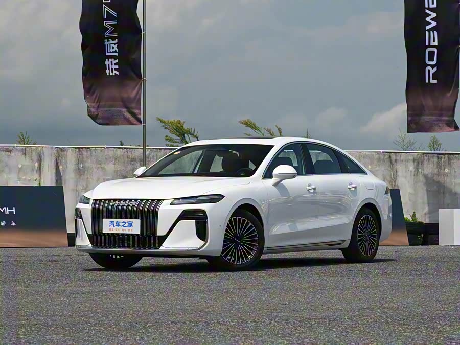 Фото 1 - Roewe M7 DMH