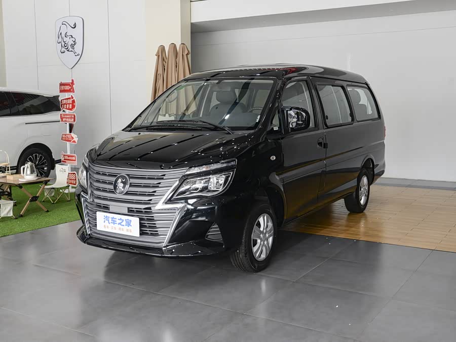 Фото 1 - Dongfeng Forthing Lingzhi M5