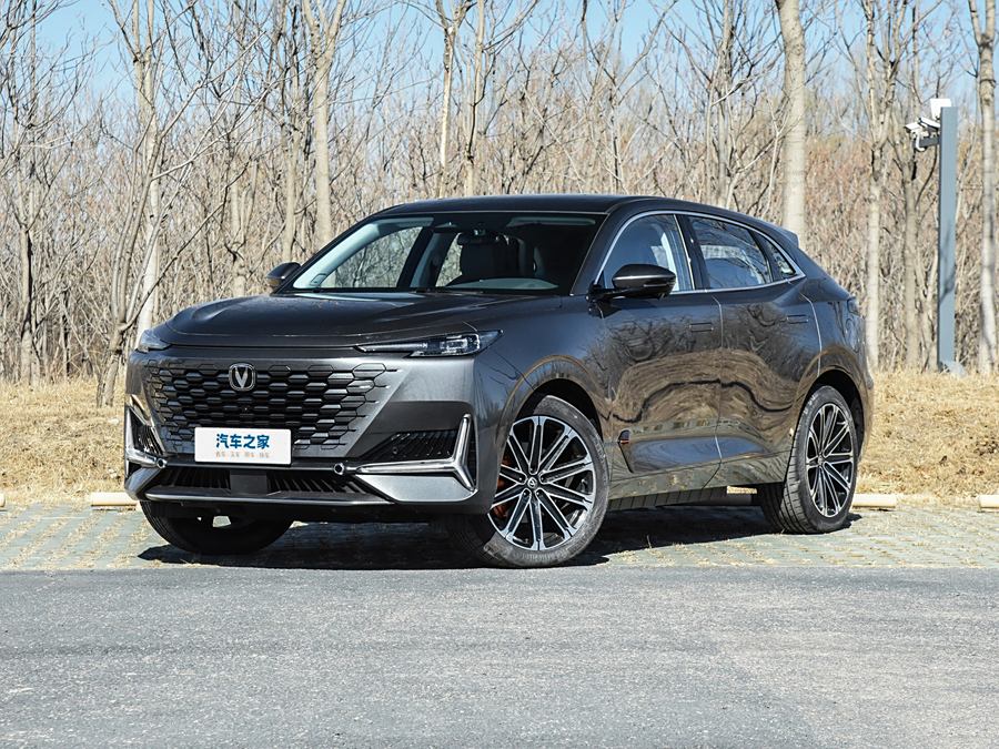 Фото 1 - Changan UNI-K Hybrid