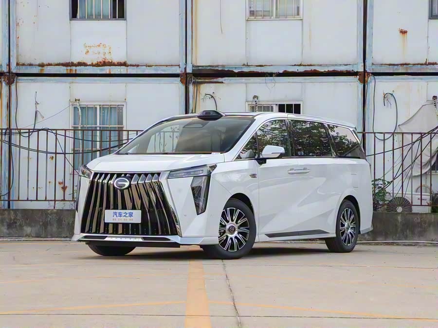 Фото 1 - GAC Trumpchi M8 Hybrid