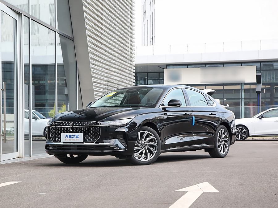 Фото 1 - Lincoln Z (Zephyr)