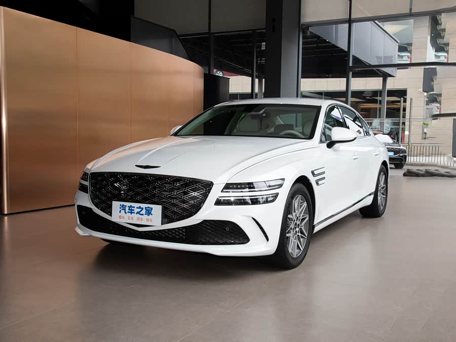 Фото 1 - Genesis G80