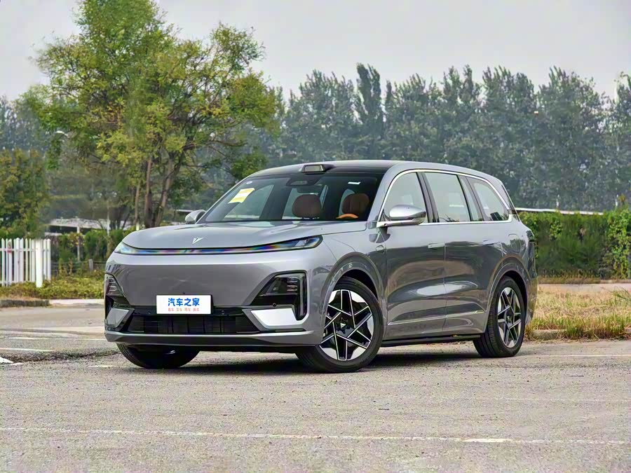 Фото 1 - Changan Deepal S09