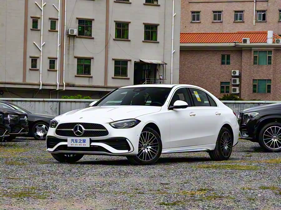 Фото 1 - Mercedes-Benz C-Class