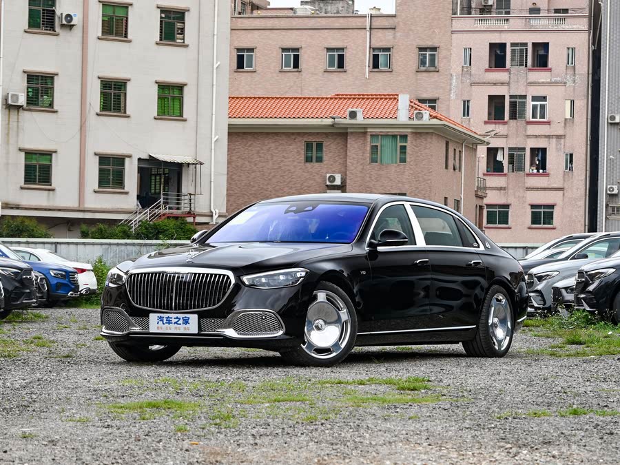 Фото 1 - Mercedes-Benz Maybach S-Class