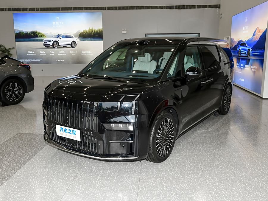 Фото 1 - Zeekr 009