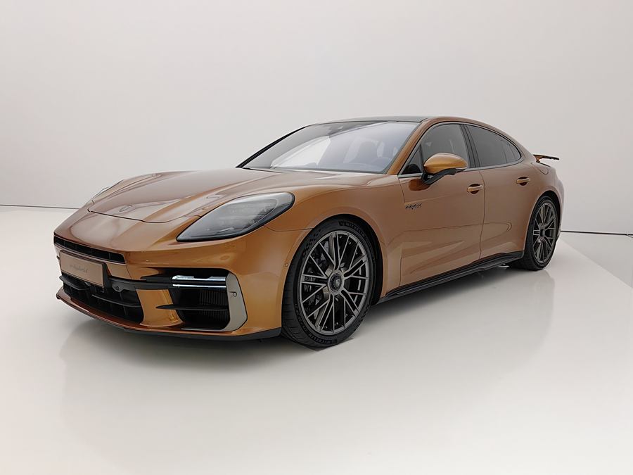 Фото 1 - Porsche Panamera Hybrid