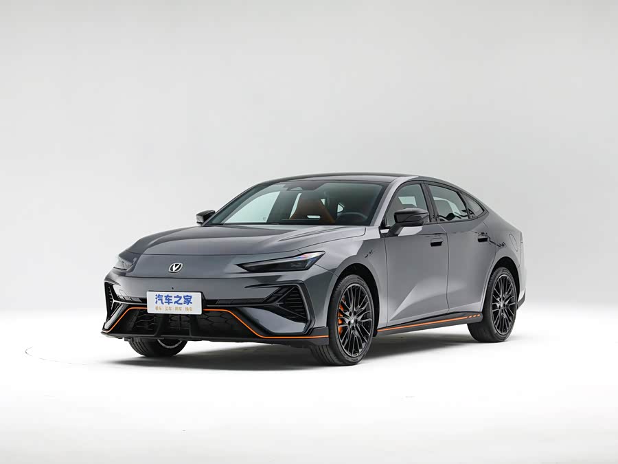 Фото 1 - Changan UNI-V