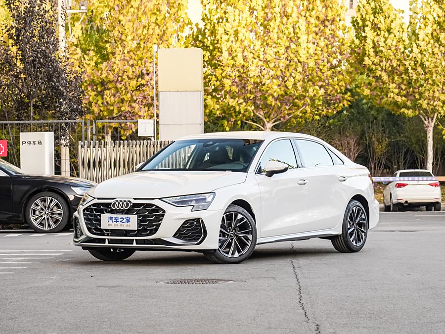 Фото 1 - Audi A3