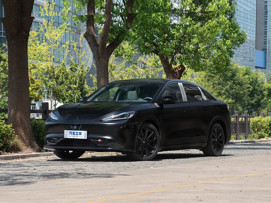 Фото 1 - BAIC Arcfox Alpha S