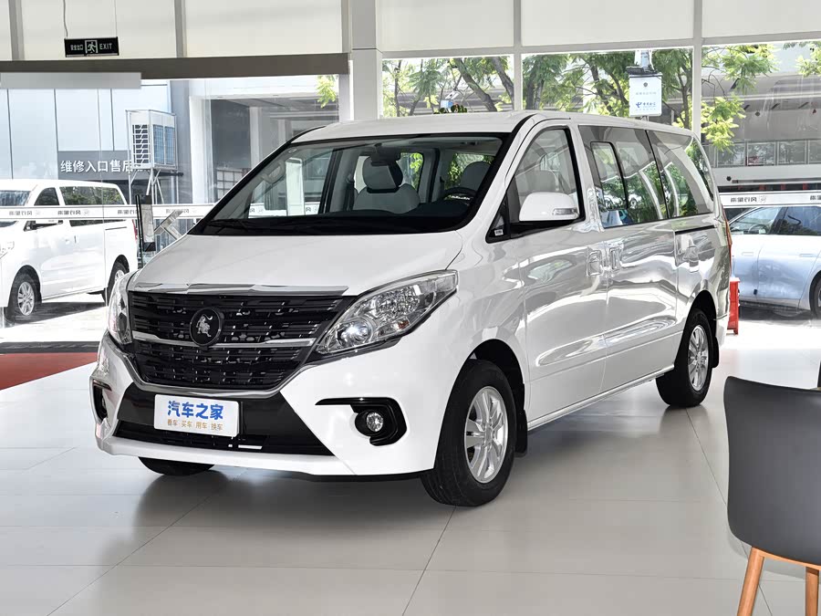 Фото 1 - Dongfeng Forthing Lingzhi Plus