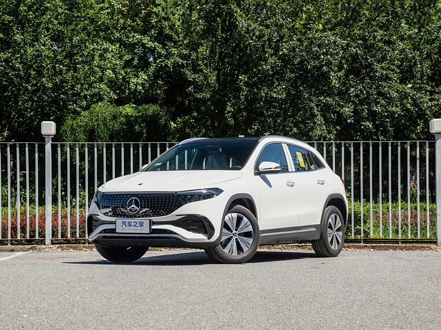 Фото 1 - Mercedes-Benz EQA