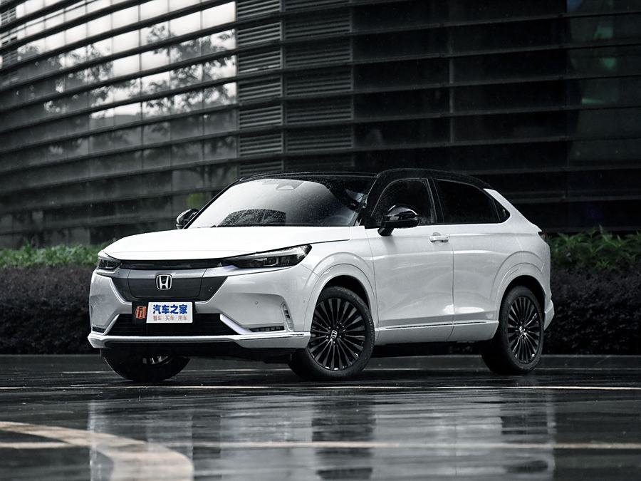 Фото 1 - Honda e:NP1