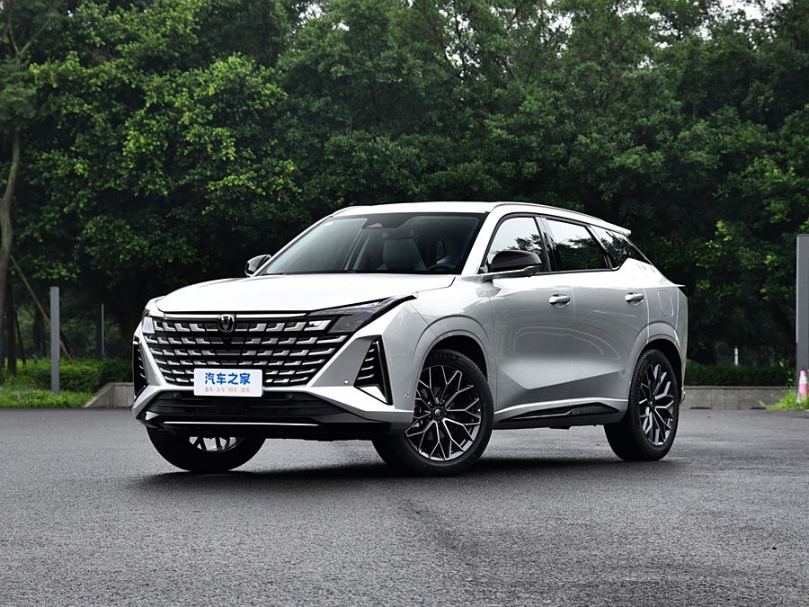 Фото 1 - Changan UNI-Z