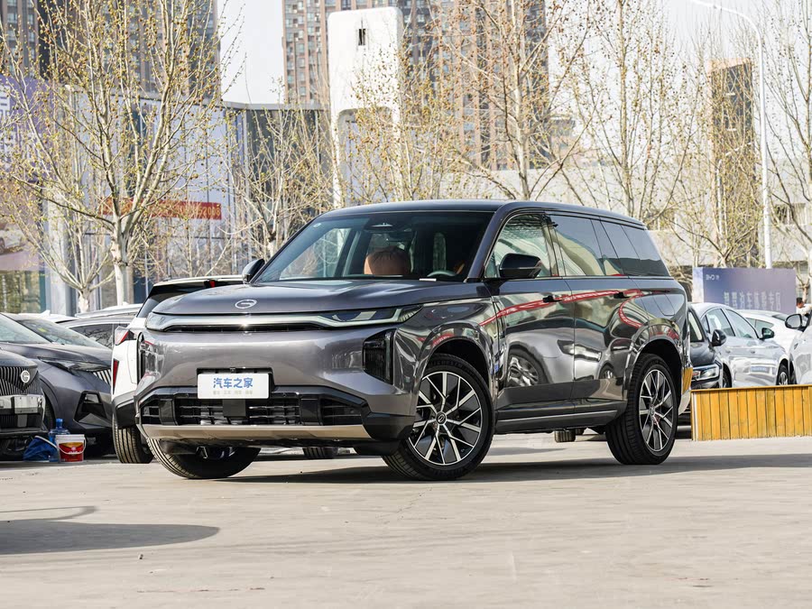 Фото 1 - GAC Trumpchi S7