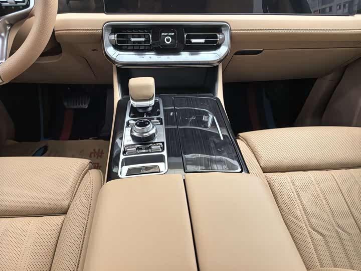 Фото 10 - BAIC Beijing BJ60 Hybrid