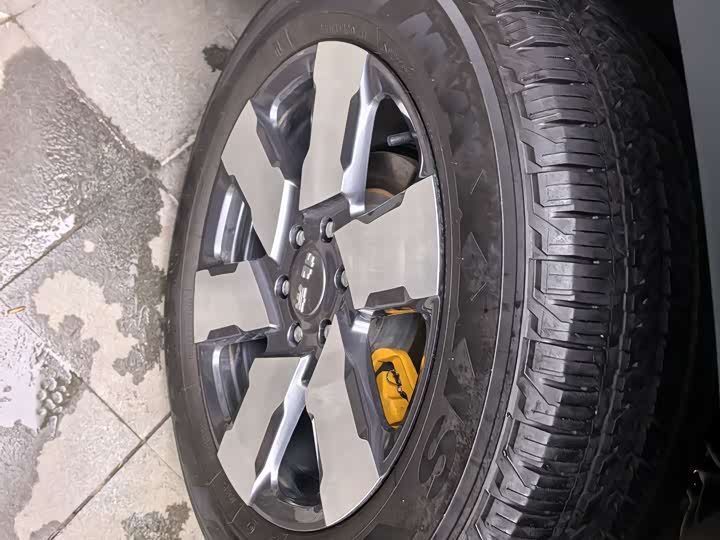 Фото 15 - BAIC Beijing BJ60 Hybrid