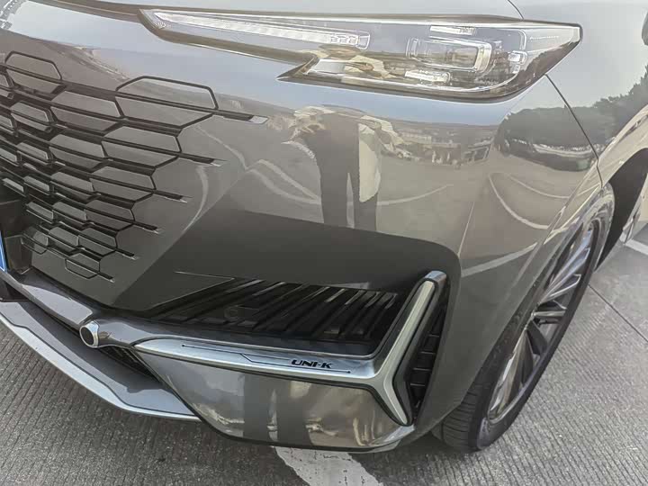 Фото 19 - Changan UNI-K