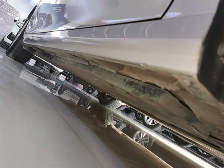 Фото 16 - Toyota Camry