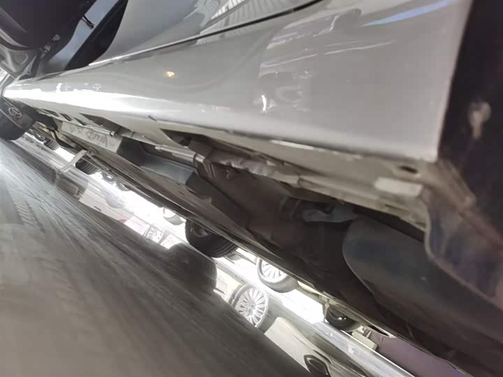 Фото 18 - Toyota Camry