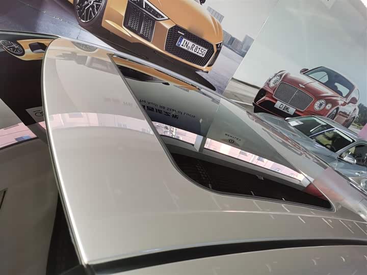 Фото 27 - Toyota Camry