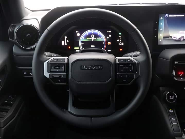 Фото 18 - Toyota Prado