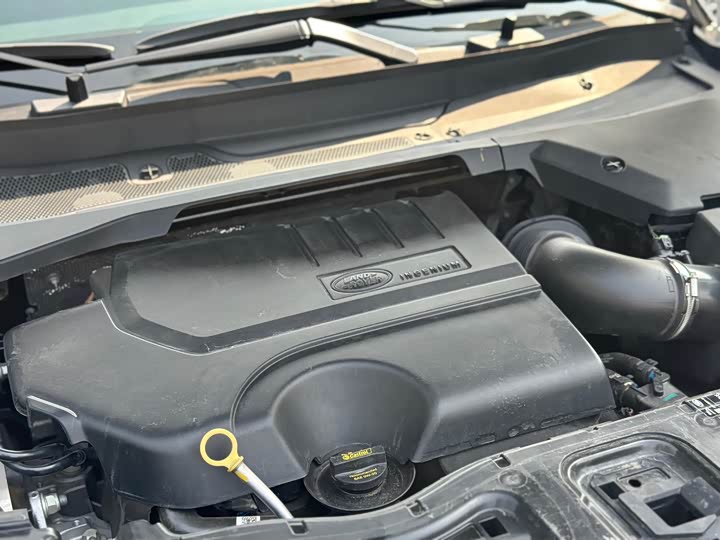 Фото 21 - Land Rover Discovery Sport