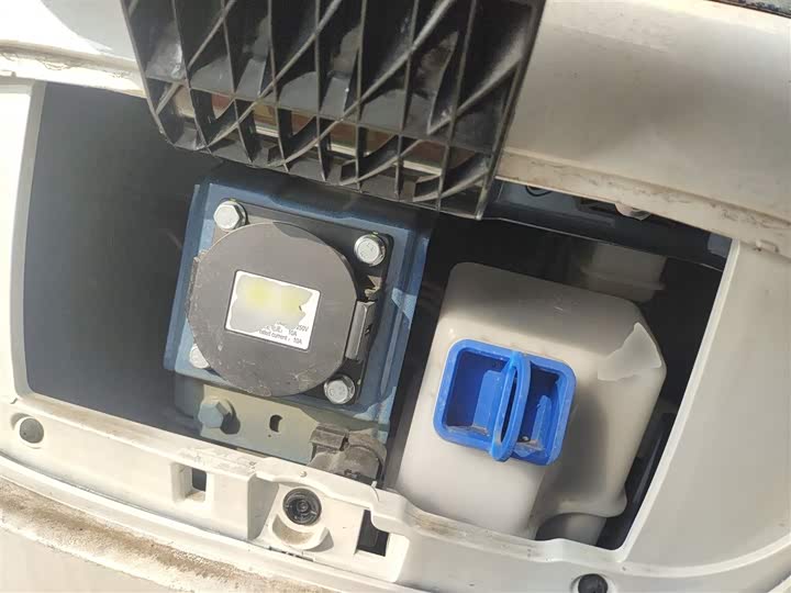 Фото 20 - Bestune Pony