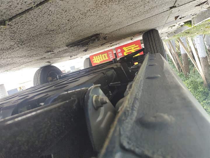 Фото 22 - Bestune Pony