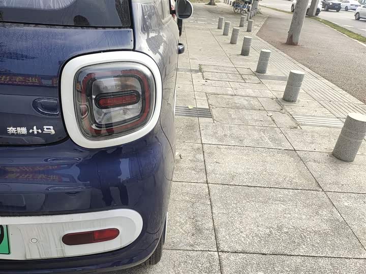 Фото 8 - Bestune Pony