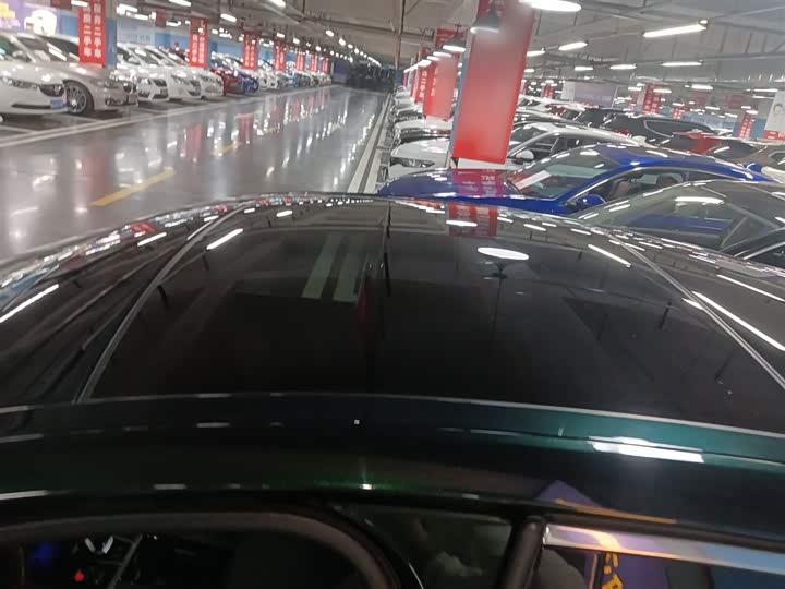 Фото 27 - Jaguar XF L