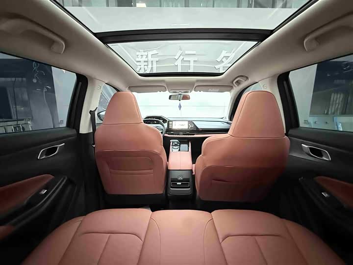 Фото 11 - Changan CS55 Plus