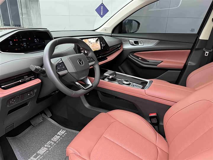 Фото 9 - Changan CS55 Plus