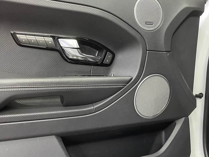 Фото 7 - Land Rover Range Rover Evoque L