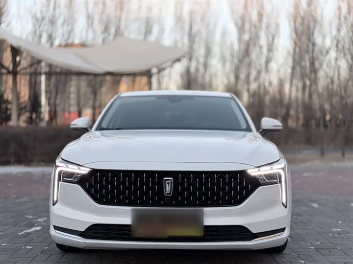 Фото 19 - Bestune B70