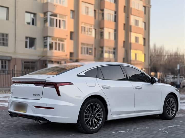 Фото 25 - Bestune B70