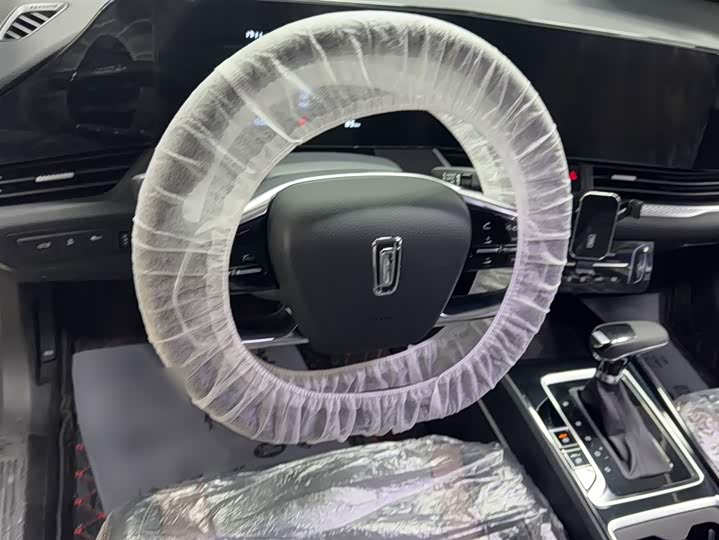 Фото 3 - Bestune B70