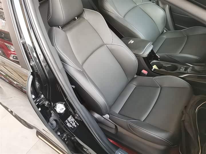 Фото 25 - Toyota Frontlander