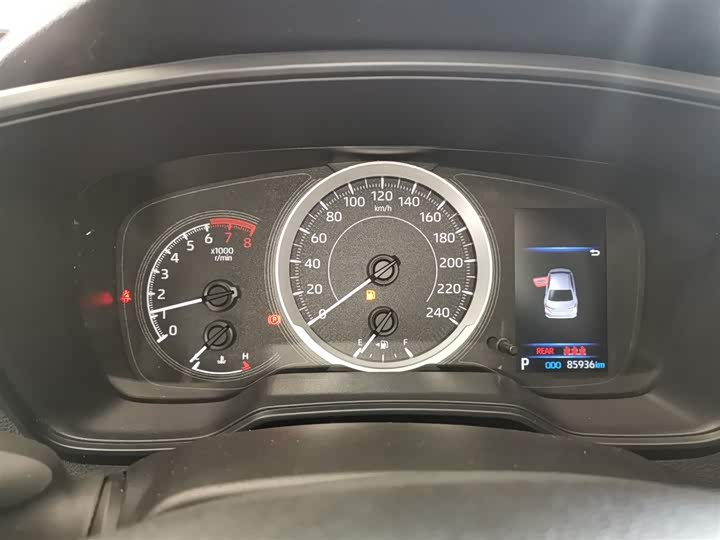 Фото 12 - Toyota Corolla