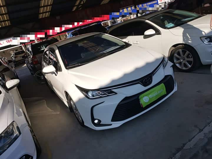 Фото 4 - Toyota Corolla
