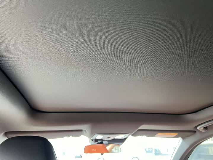 Фото 12 - Changan UNI-V