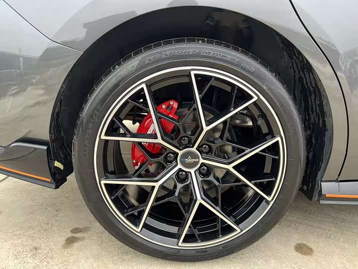 Фото 5 - Changan UNI-V