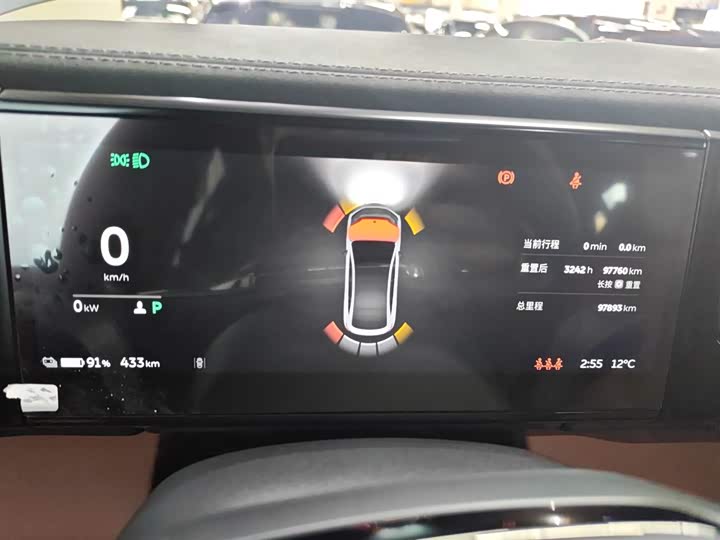 Фото 12 - Nio EC6