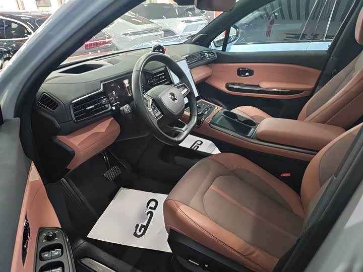 Фото 16 - Nio EC6