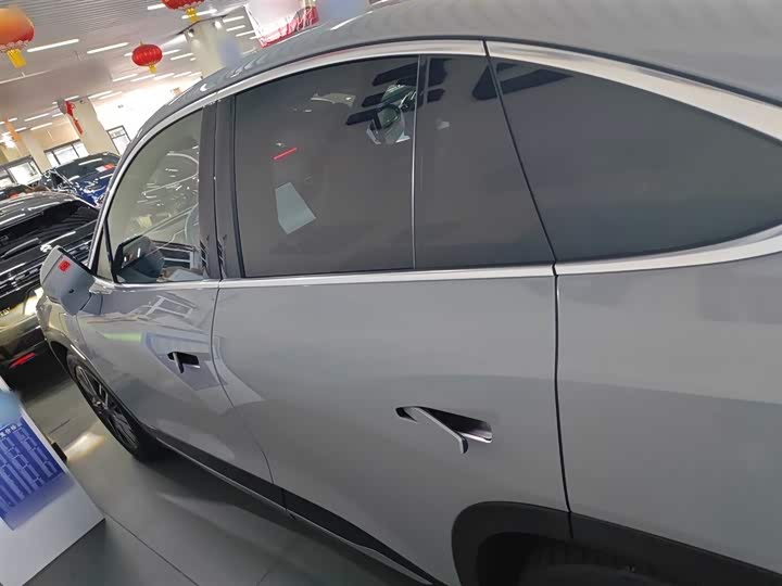 Фото 5 - Nio EC6